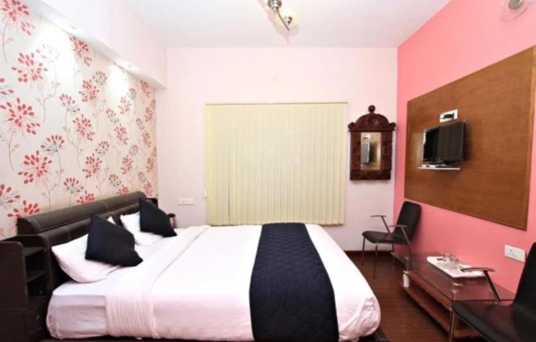 Savi'S Home Stay Udagamandalam Zimmer foto